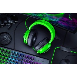 Razer Kraken Gaming Headset: Lightweight Aluminum Frame, Retractable Noise Isolating Microphone Green-RZ04-02830200-R3M1